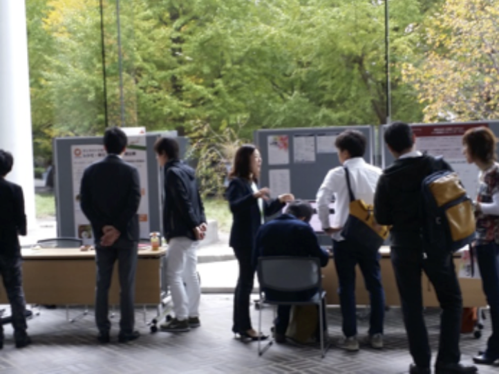 写真:合同研究会2015 企業展示その1